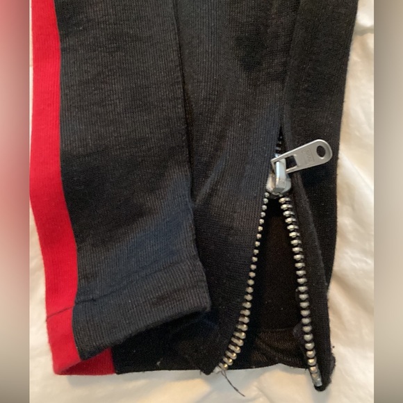 Mnml Trackpants - Picture 2 of 3